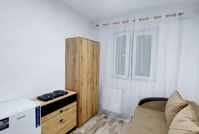 Garsonieră decomandată în Micro 14