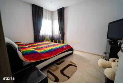 Casă cu 6 camere cu Teren 350 Mp în Berceni - 1