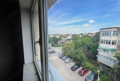 Apartament cu 3 camere decomandat în Valea Rosie - 4