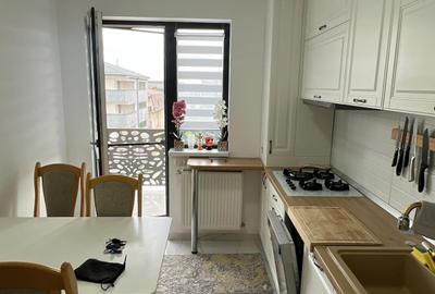 Apartament cu 3 camere decomandat, mobilat în Fundeni