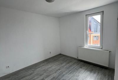 Apartament cu 2 camere în Decebal