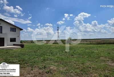 Casă individuală cu 7 camere cu Teren 2000 Mp în Colacu - 1