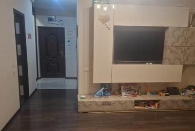 Apartament cu 2 camere decomandat, mobilat în Far - 4