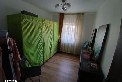 Casă cu 7 camere cu Teren 843 Mp în Central - 12