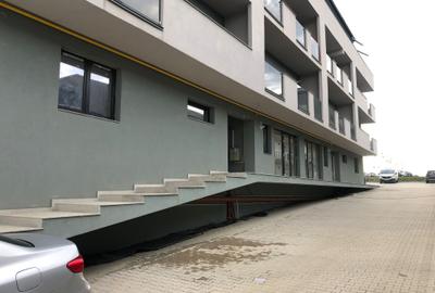 Spațiu comercial, de 50 mp, în Central