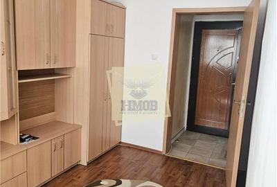 Apartament cu 3 camere decomandat în Aeroport - 6