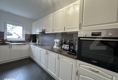 Apartament cu 3 camere decomandat în Stoicănești