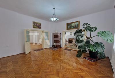 Apartament cu 4 camere decomandat, mobilat în Central - 3