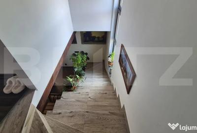 Casă cu 5 camere cu Teren 1487 Mp în Lazuri - 1