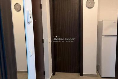 Garsonieră decomandată în Central