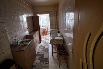 Apartament cu 2 camere decomandat în Găvana