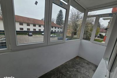 Apartament cu 2 camere semidecomandat în Central - 1