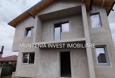 Casă cu 4 camere cu Teren 308 Mp în Moșoaia - 1
