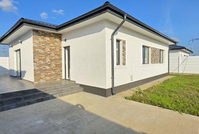 Casă cu 4 camere cu Teren 350 Mp în Clinceni - 3
