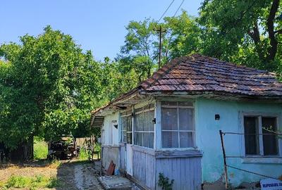 Casă cu 2 camere în Cocani - 1