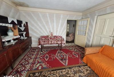 Casă cu 3 camere în Dragodănești