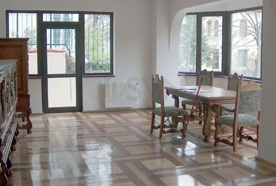 Apartament cu 3 camere decomandat, mobilat în Cotroceni - 10