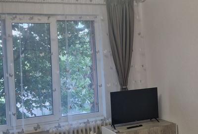 Apartament cu 2 camere decomandat în Fundeni - 2