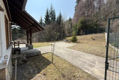 Casă individuală cu 4 camere cu Canalizare în Sinaia - 8