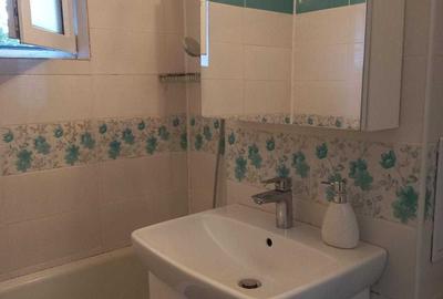 Apartament cu 2 camere decomandat în Central - 1