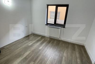 Casă cu 4 camere cu Teren 1300 Mp în Fălticeni - 9