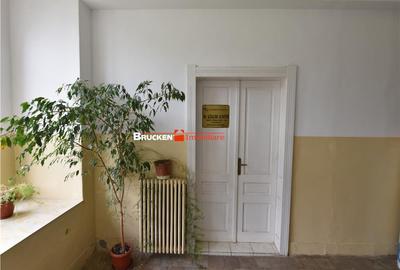 Spațiu comercial, de 25 mp, în Popești - 2