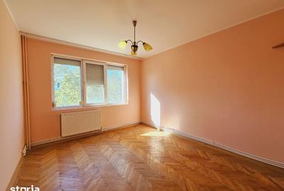 Apartament cu 3 camere în Micro 19 - 4