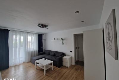 Apartament cu 2 camere semidecomandat în Tractorul