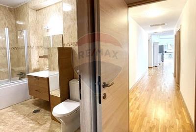 Apartament cu 4 camere în Nordului