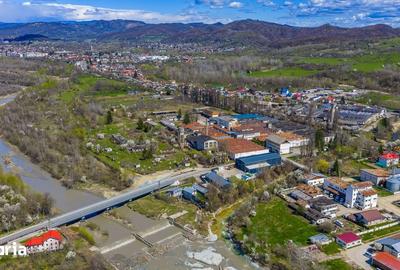 Spațiu comercial, de 80,249 mp, în Central - 5