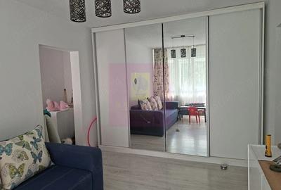 Apartament cu 2 camere semidecomandat în Dristor
