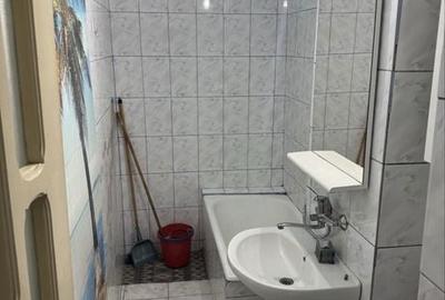 Garsonieră decomandată în Central - 4