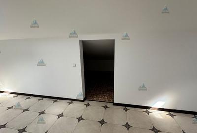 Casă cu 6 camere cu Canalizare în Nord-Est - 9