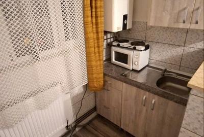 Garsonieră decomandată în Sângeorgiu de Mureș