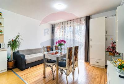 Apartament cu 2 camere decomandat, mobilat în Tractorul