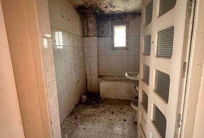 Apartament cu 4 camere decomandat în Toplița - 3