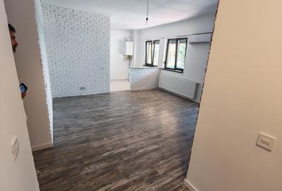Apartament cu 3 camere decomandat în Tomis Plus