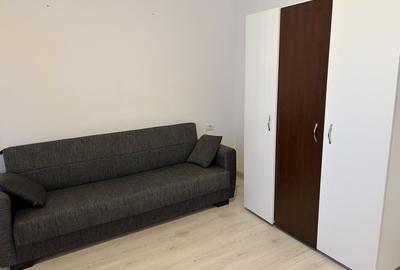 Apartament cu 3 camere decomandat în Dumbrăvița