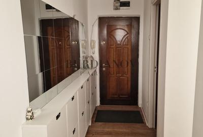 Apartament cu 2 camere decomandat în Floreasca