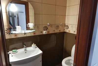Apartament cu 3 camere decomandat în Central - 13