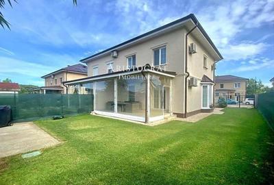 Casă cu 4 camere cu Teren 250 Mp în Corbeanca