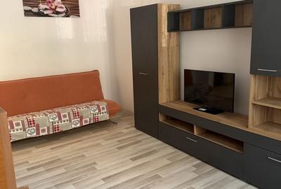 Garsonieră decomandată în Micălaca