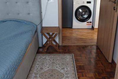 Apartament cu 3 camere semidecomandat în Central - 2