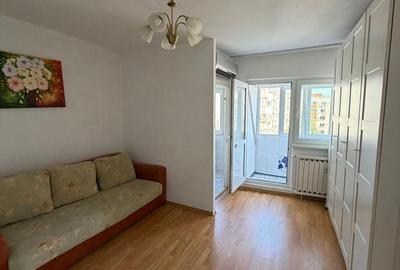 Garsonieră semidecomandată, mobilată în Dristor