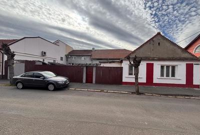 Teren de 220 mp, în Cantemir - 5