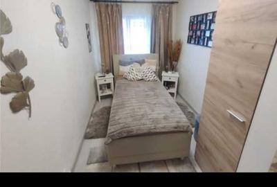 Apartament cu 2 camere decomandat în Central - 3