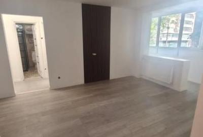 Apartament cu 2 camere semidecomandat în Iancului
