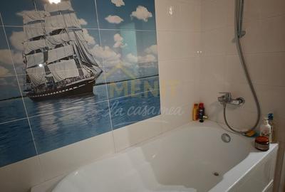 Apartament cu 3 camere decomandat în Central - 8