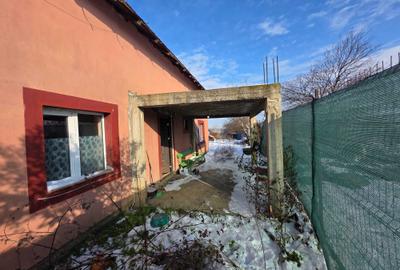 Casă cu 3 camere în Dragomirești-Deal - 8