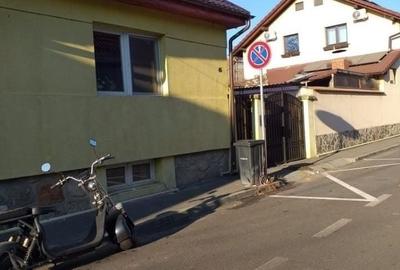 Casă cu 4 camere în Lazaret